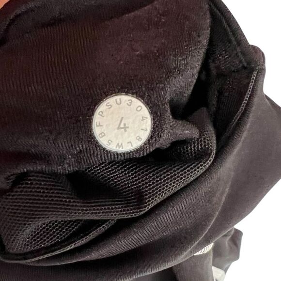 Lululemon Channel Your Energy High Rise Tight Leggings Black and White Size 4 - Picture 9 of 15